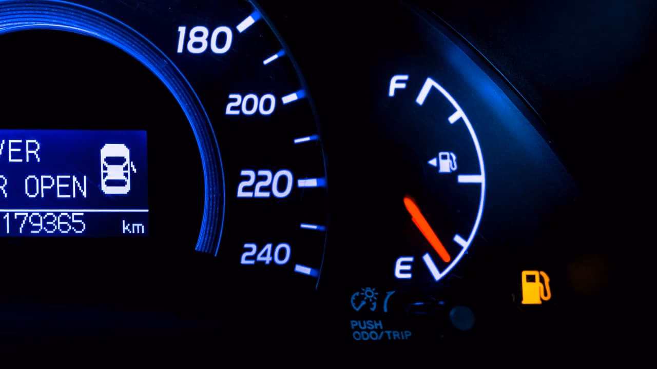 What is a low carbon fuel?