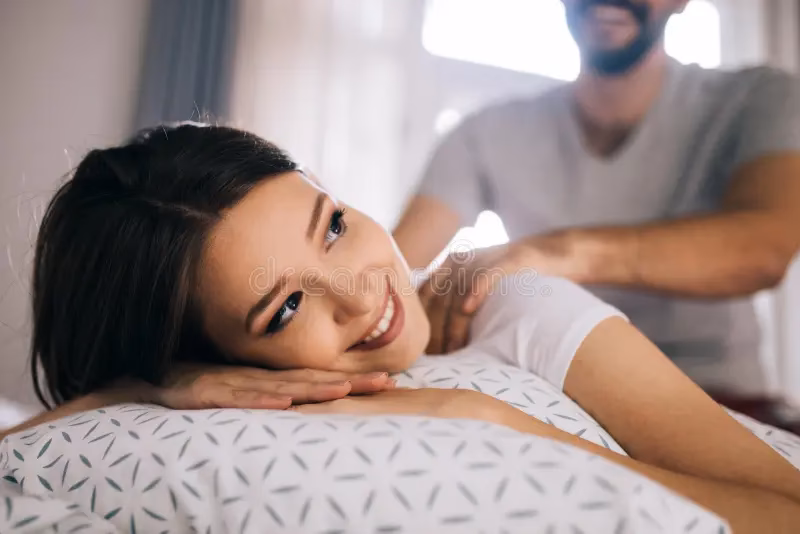 What is the best way to give a massage?