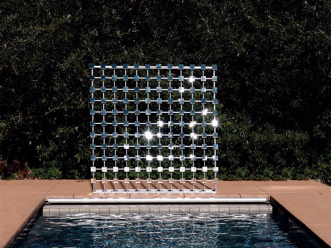 What is a mirror-inverse array?