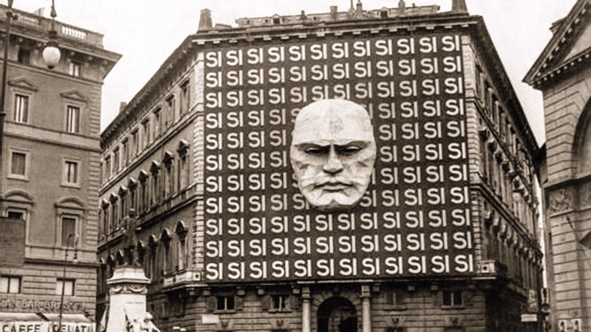 Did Mussolini have a sledgehammer?
