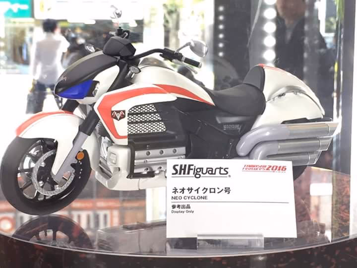 What is new cyclone in Kamen Riders?