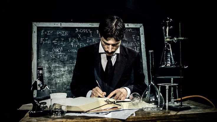 How do I set a Nikola Tesla background?