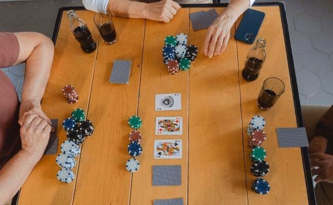 Is poker with friends mobile friendly?