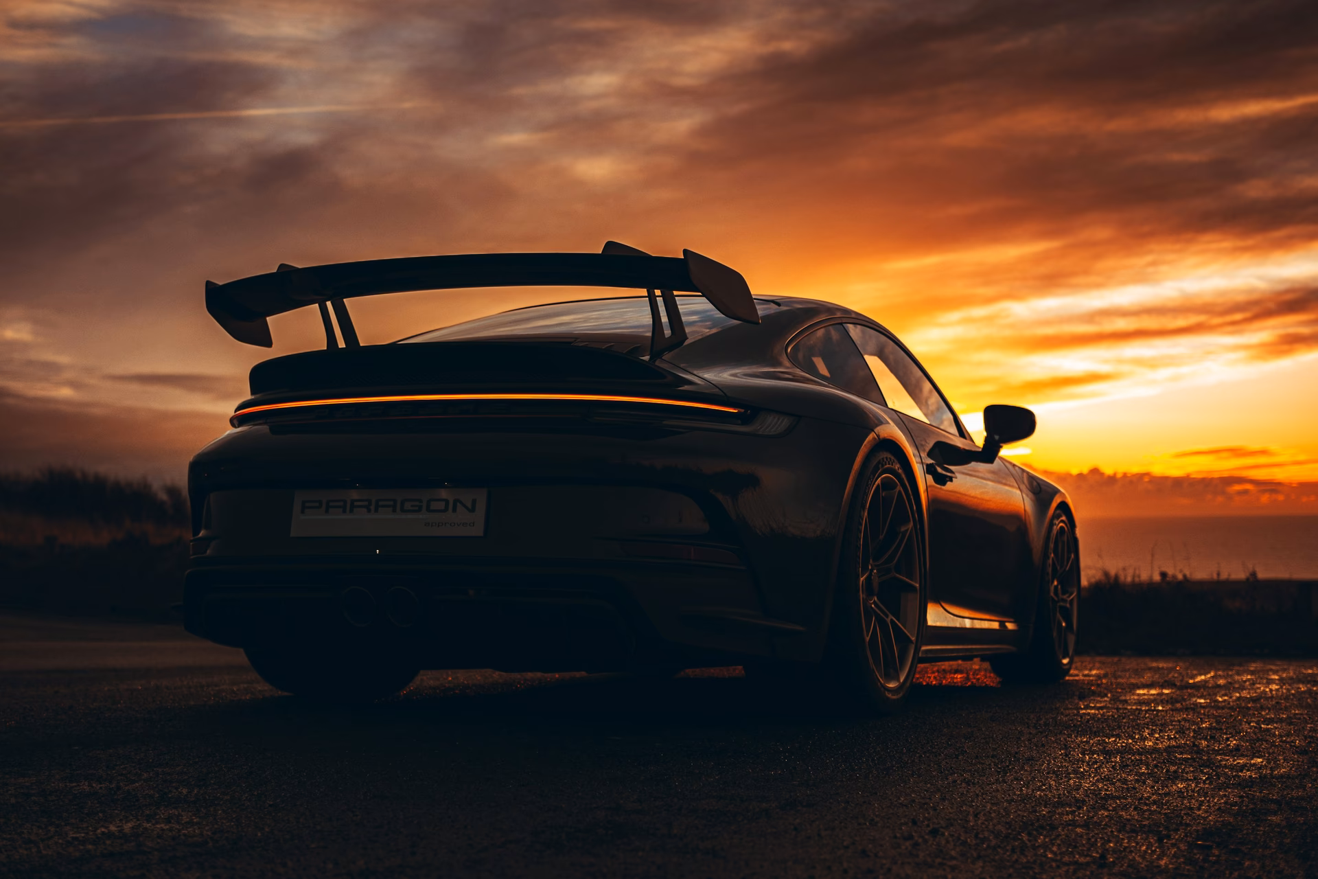 How many 4K Ultra HD Porsche wallpapers are there?