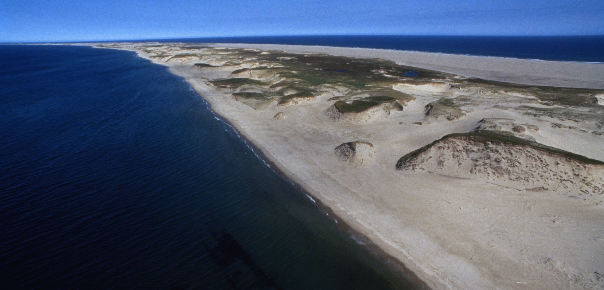 Who owns Sable Island?