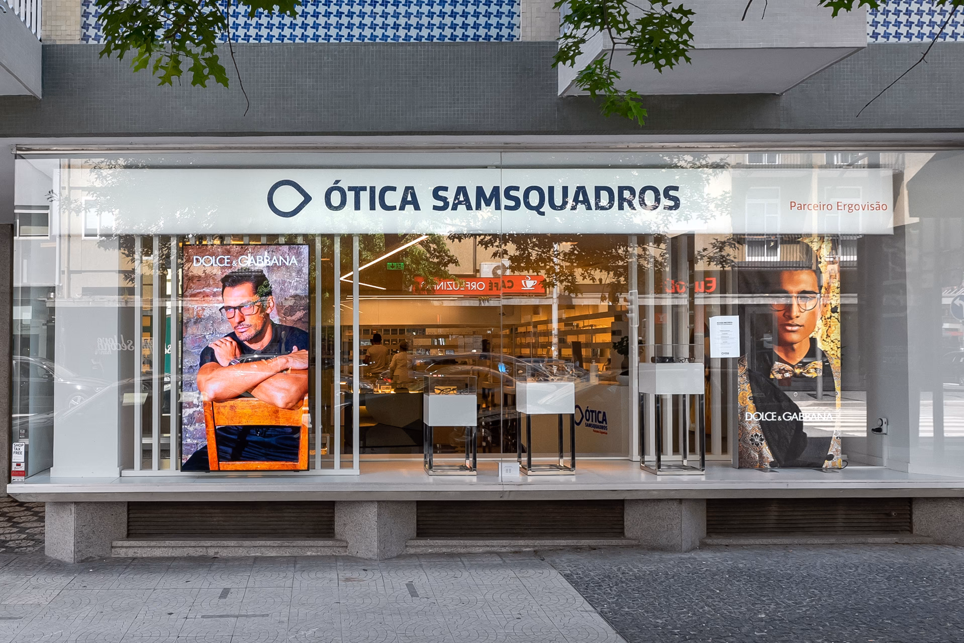 Como entrar em contato com o SAMS quadros?
