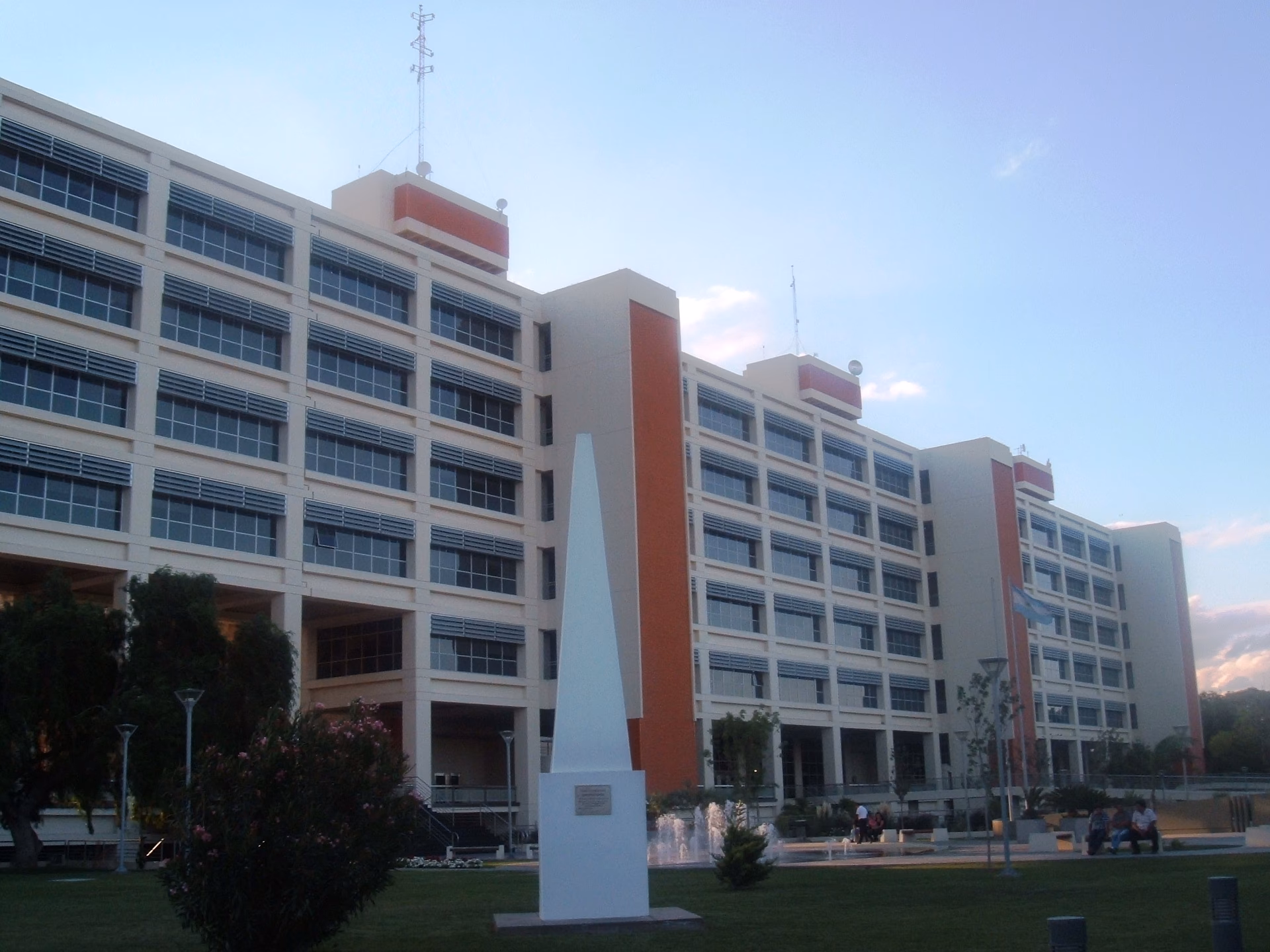 ¿Cuándo no se puede entrar al Centro Cívico?