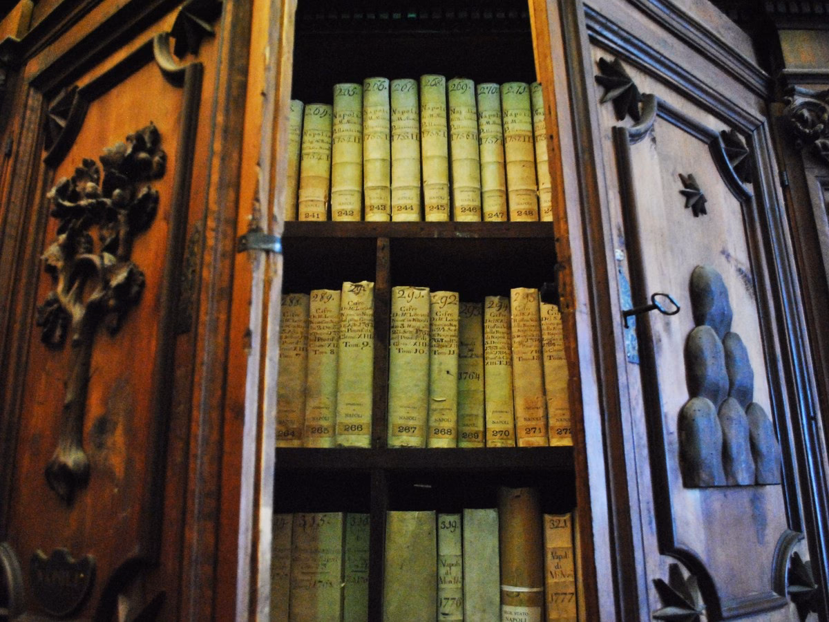 How many packages are there in secret archives?