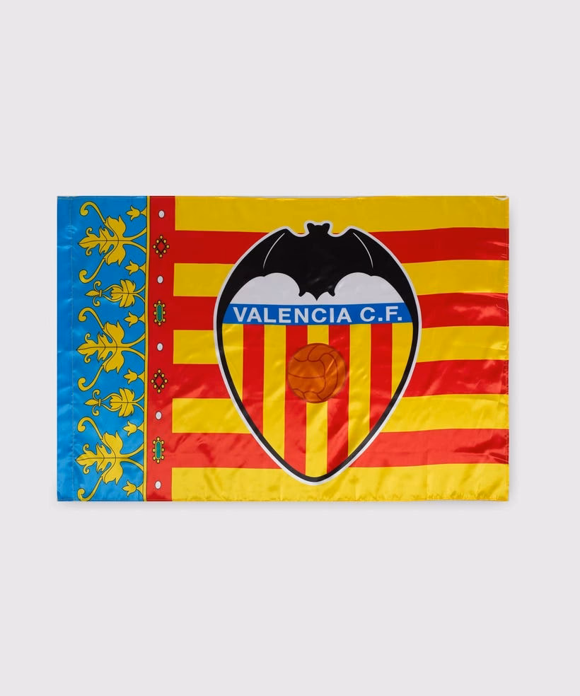 What does a senyera represent?