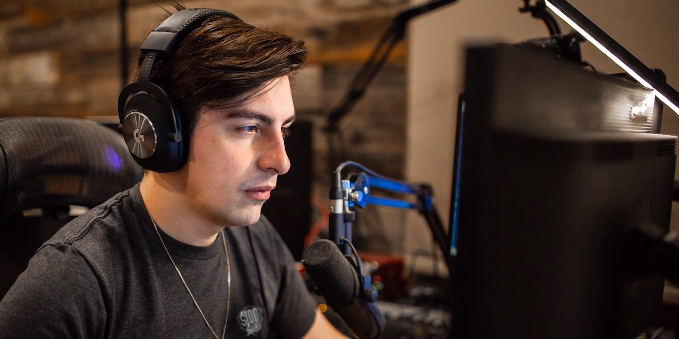 What is shroud's streaming schedule?