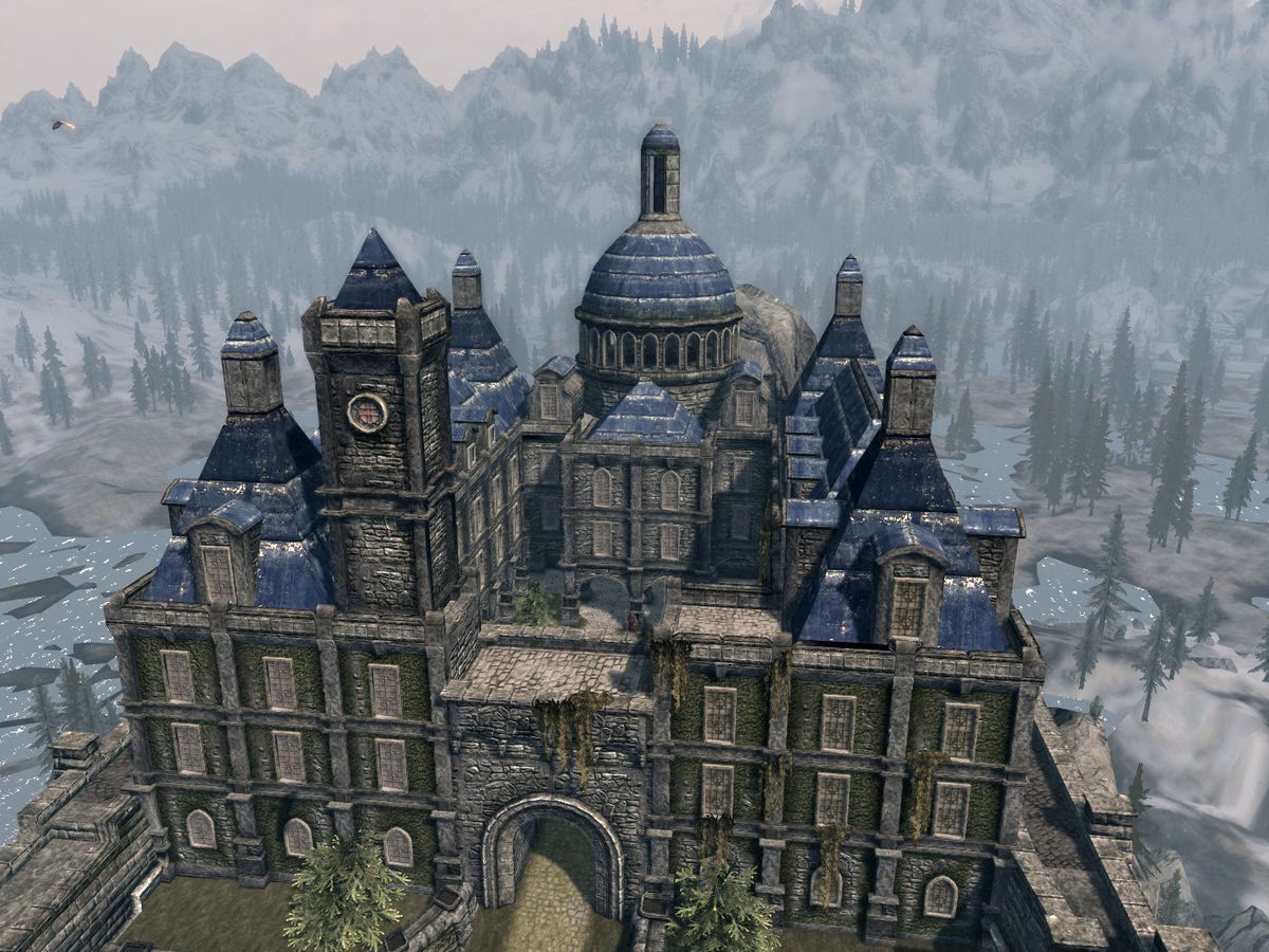 Does Skyrim have a palace?