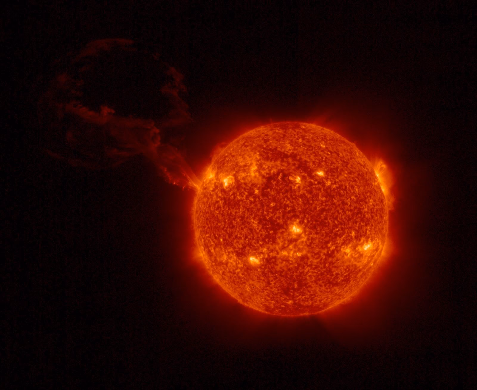 ¿Cuál fue la primera erupción solar registrada?