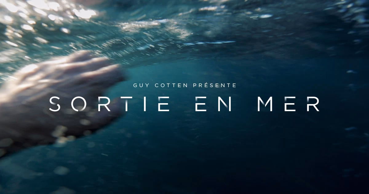 Is there a way out for Julien in sortie en Mer?