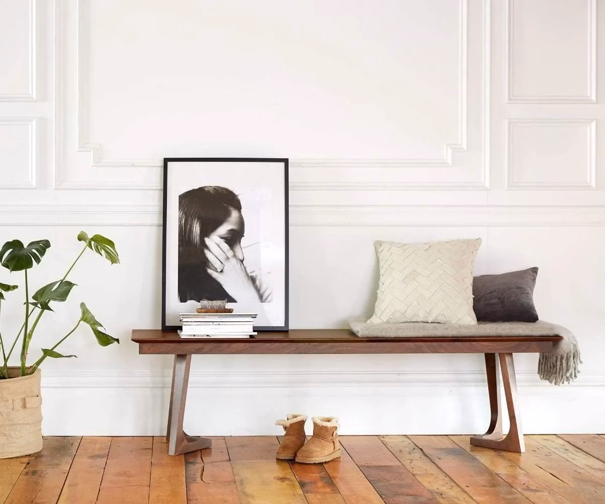 What is a traditional Swedish bench?
