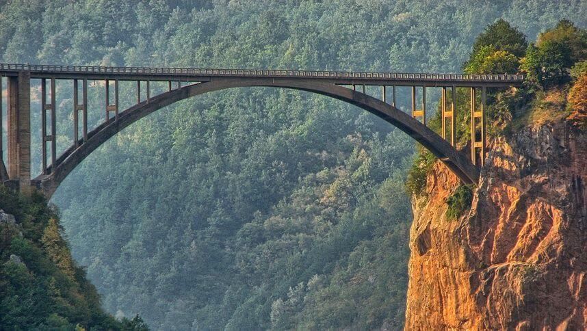 Is the Tara River Canyon eco-tourism?