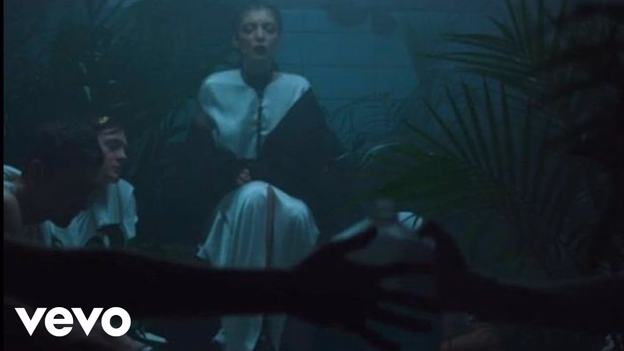 What country does Lorde sing 'team' from?