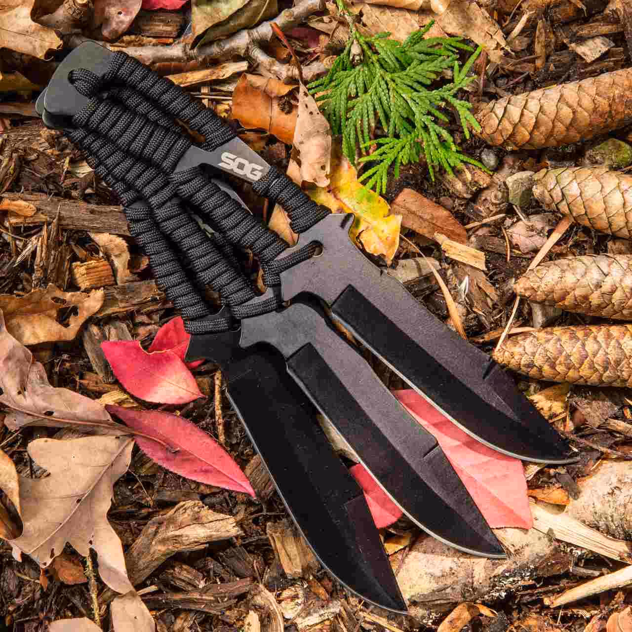 Where are throwing knives used?