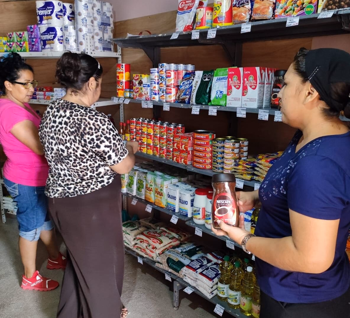 ¿Qué son las tiendas comunitarias?