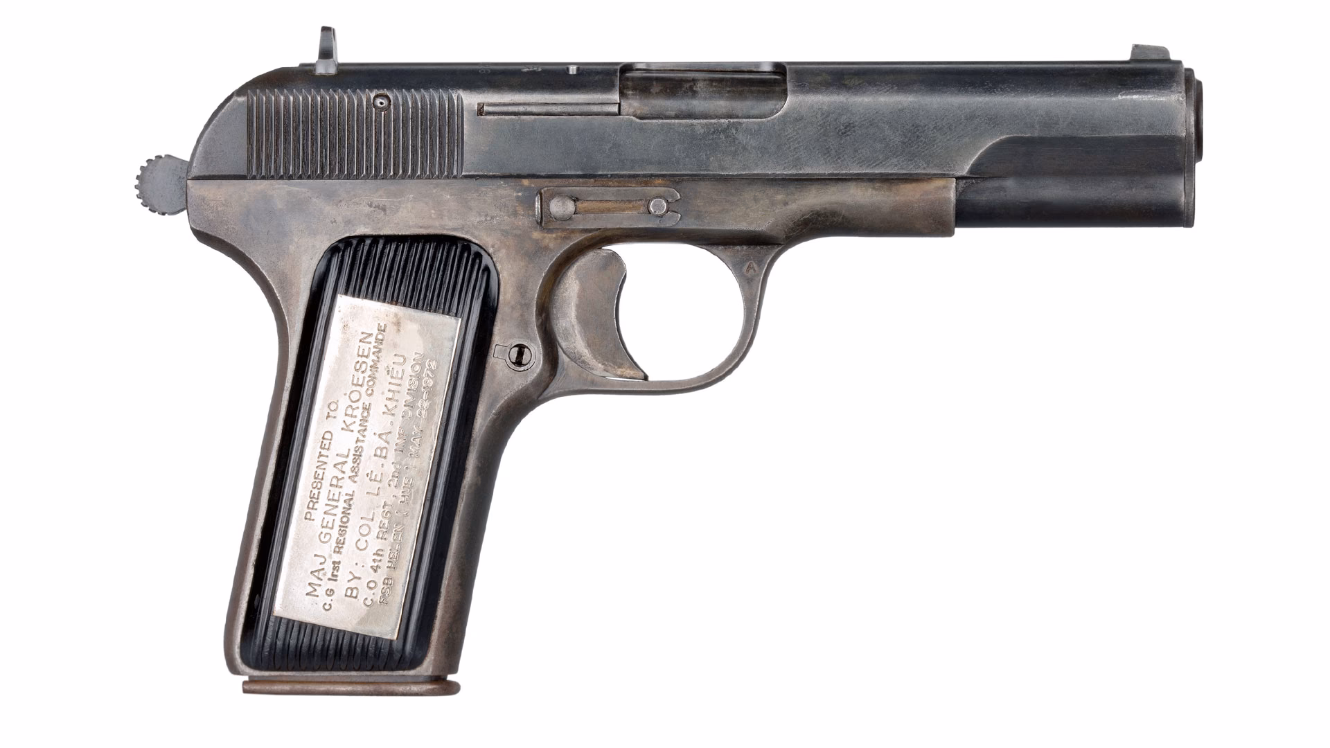 ¿Cómo se bloquea el Tokarev?