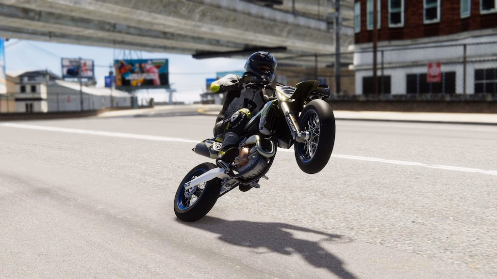 What is trackdayr?