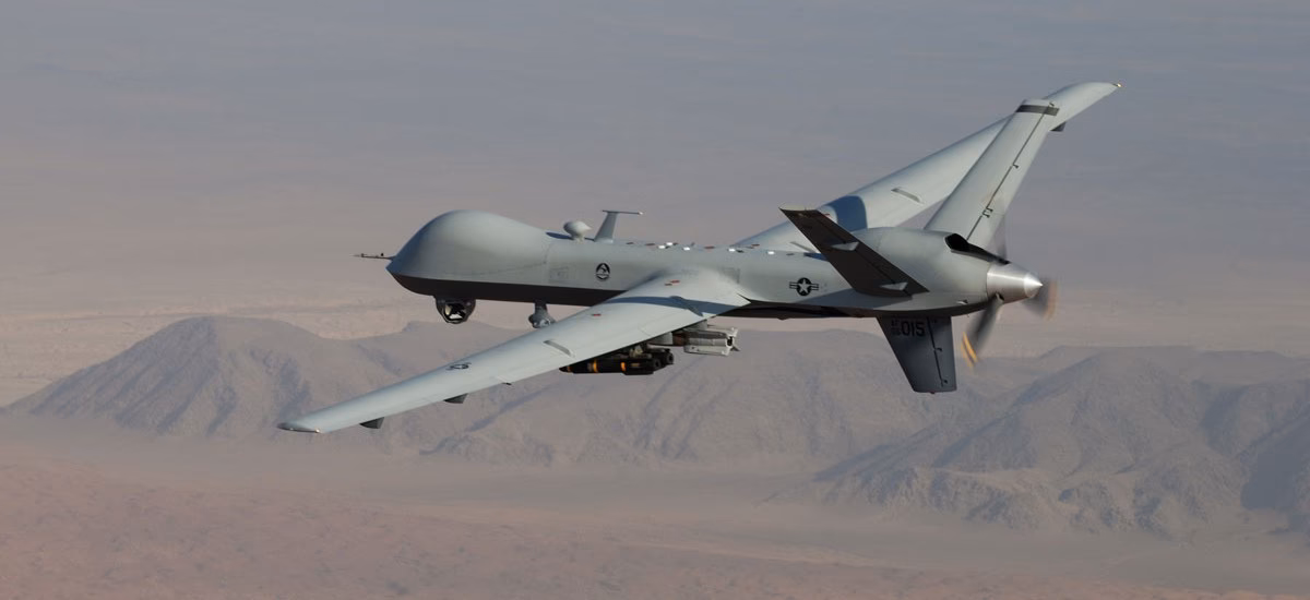 Should UAV operators be alerted if a drone is hacked?