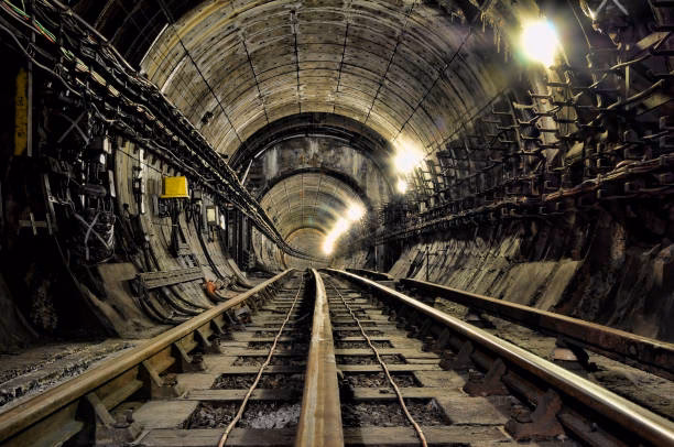 How many underground lines are there in Mexico?