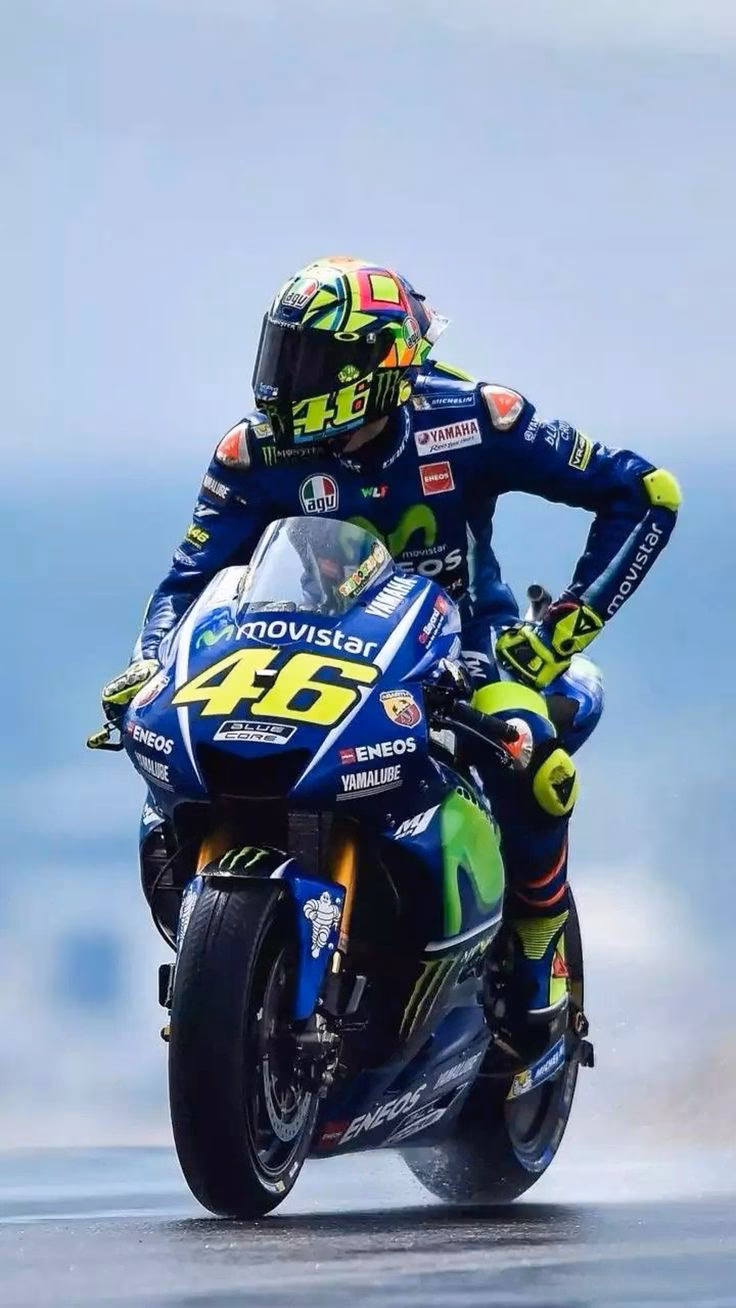 How to make Valentino Rossi wallpaper HD?