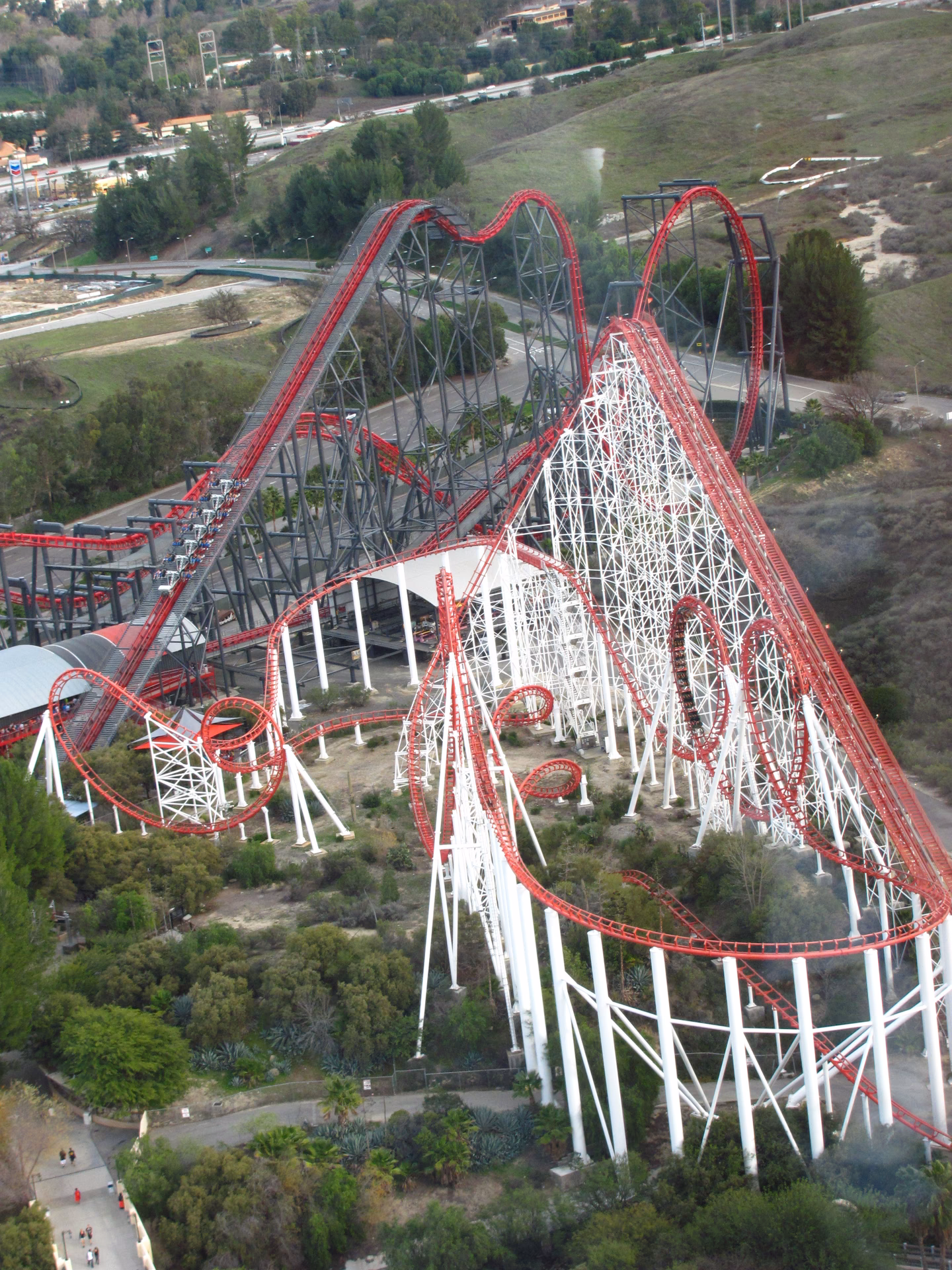 When was Viper added to Six Flags Magic Mountain?