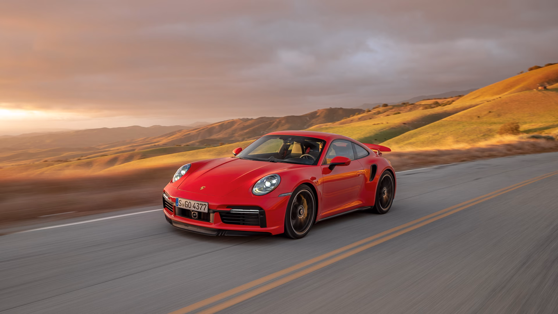 What cars are available in 4K Ultra HD wallpapers?