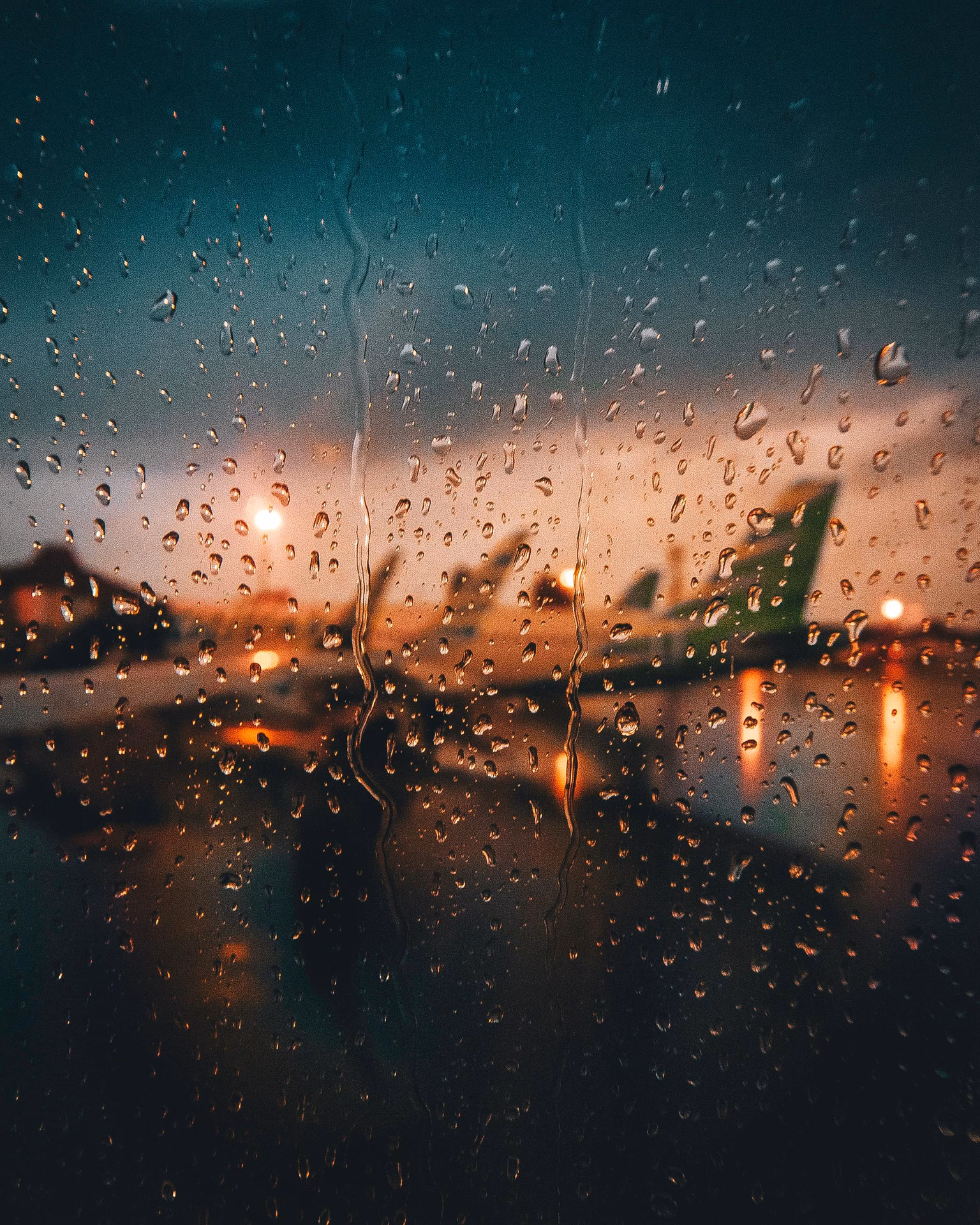 What is RainWallpaper?