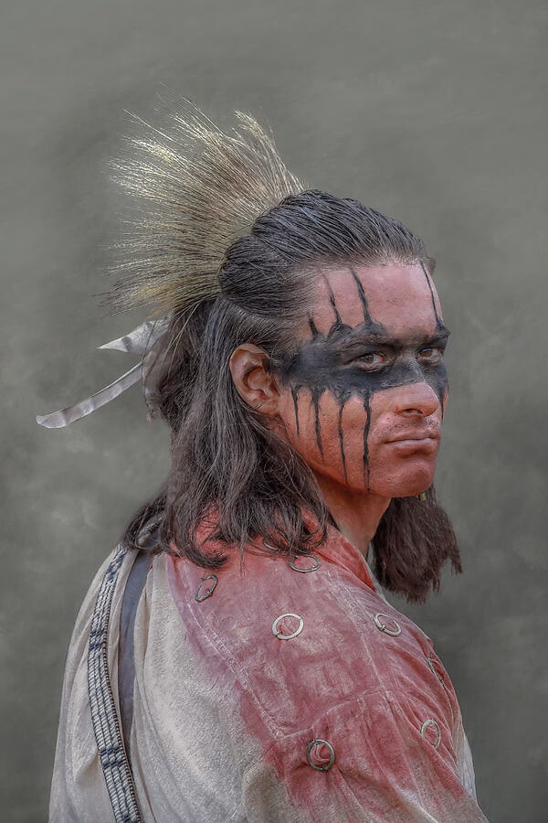 What is a war paint can?