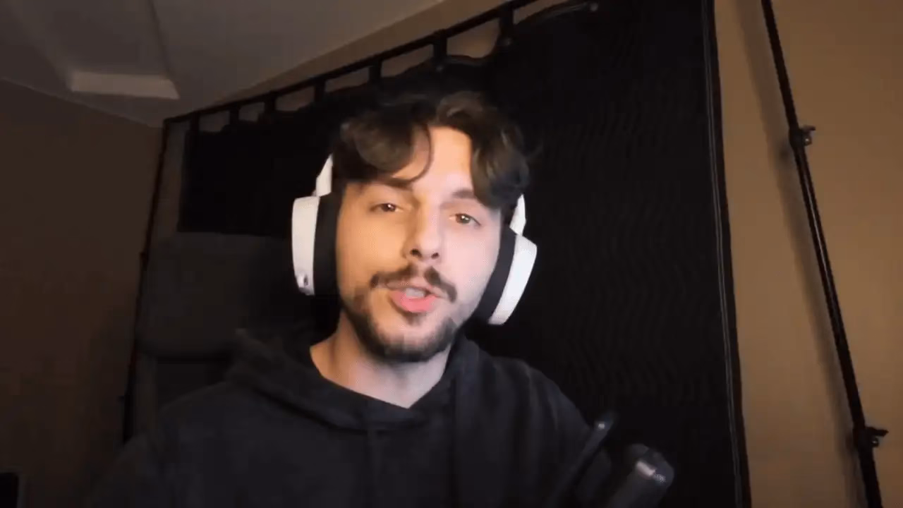 Who is Dima_wallhacks?