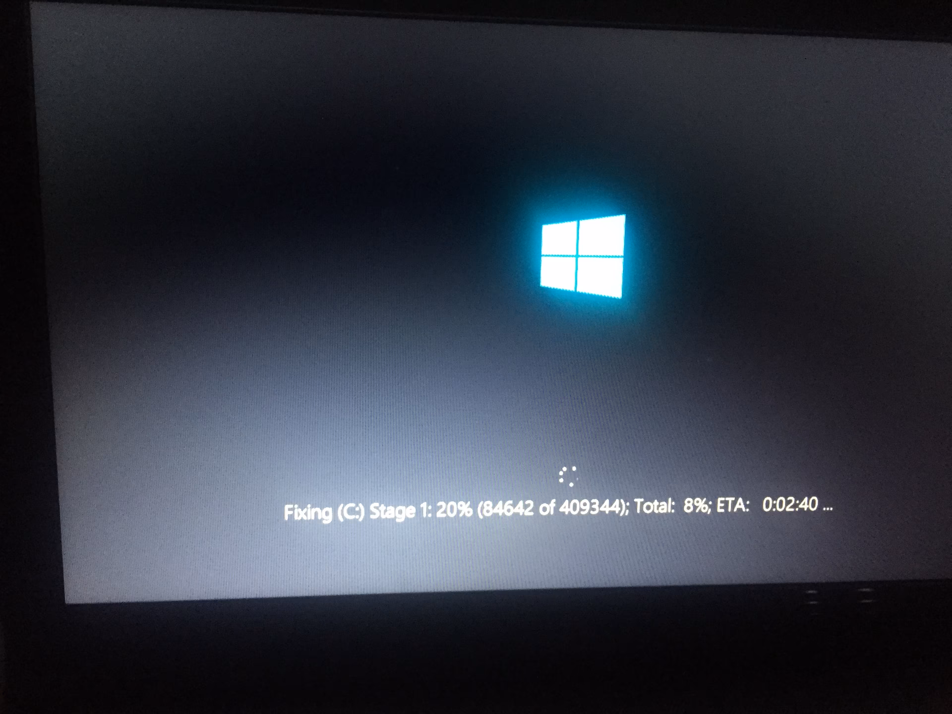 ¿Por qué mi pantalla está negra?