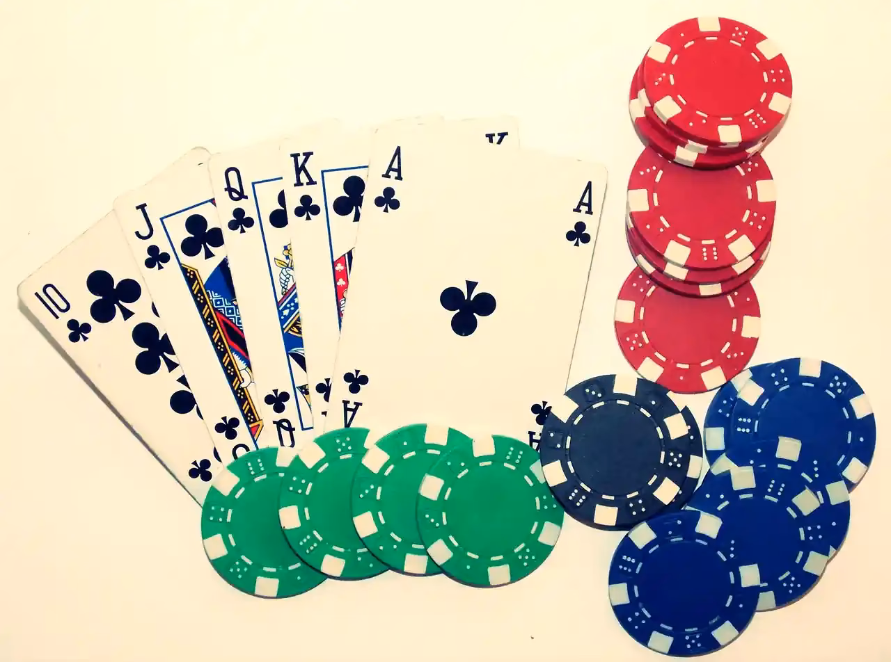 Does Zynga Poker offer free chips?